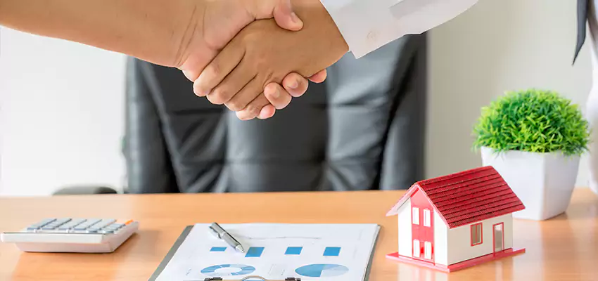 How Our Sell House in Pre-Foreclosure Model Works in Mineola, NY?